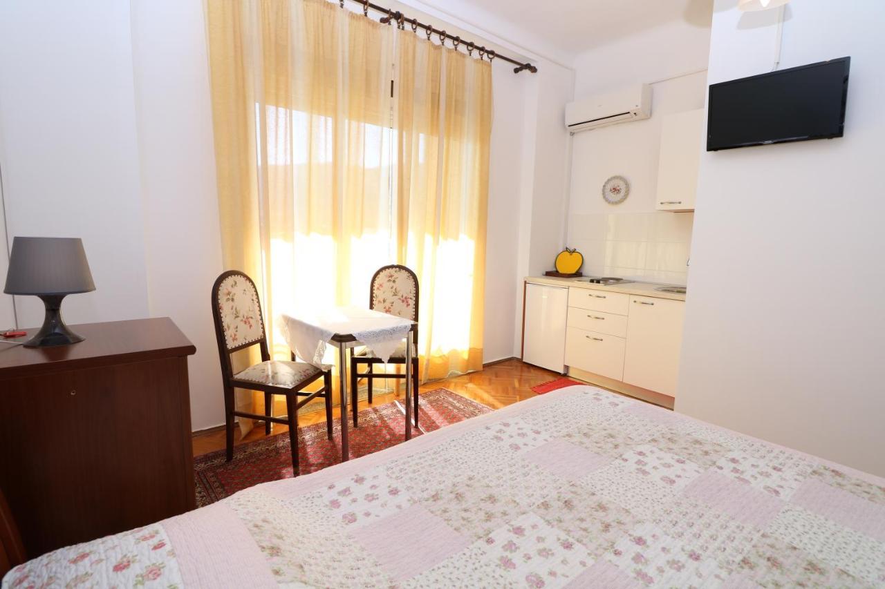 Studio Apartments Cavrak With Terrace Baška Exteriér fotografie