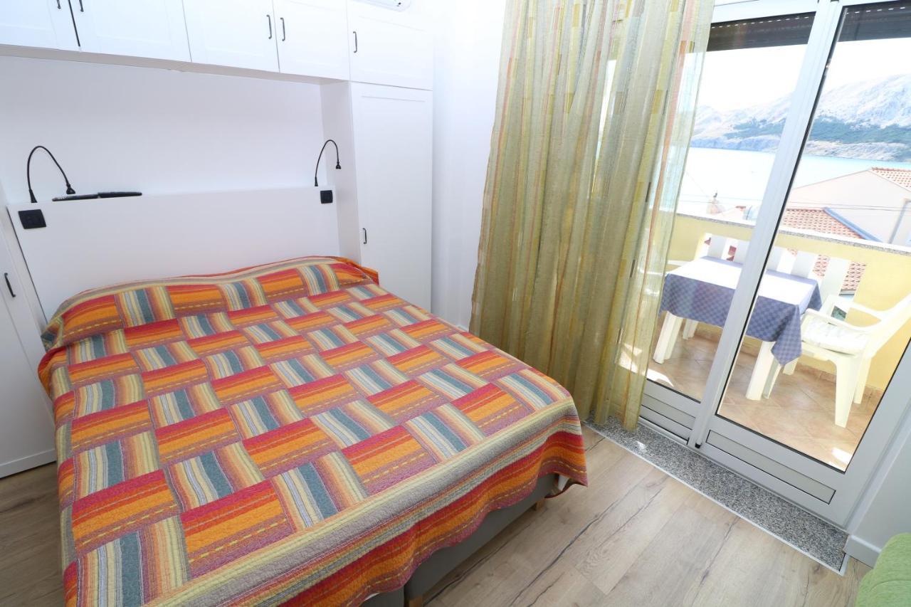 Studio Apartments Cavrak With Terrace Baška Exteriér fotografie