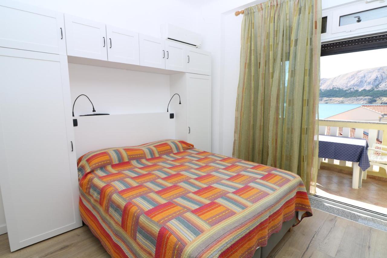 Studio Apartments Cavrak With Terrace Baška Exteriér fotografie