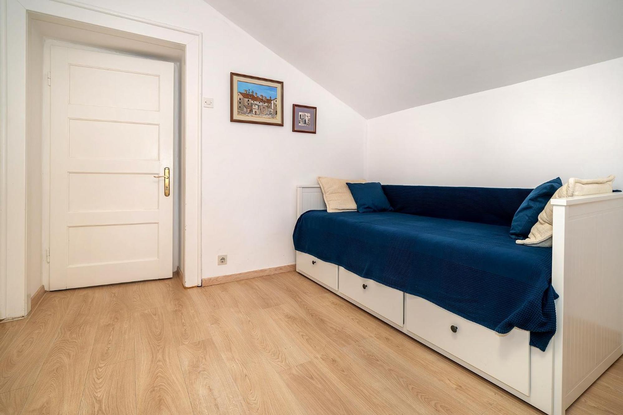 Studio Apartments Cavrak With Terrace Baška Exteriér fotografie